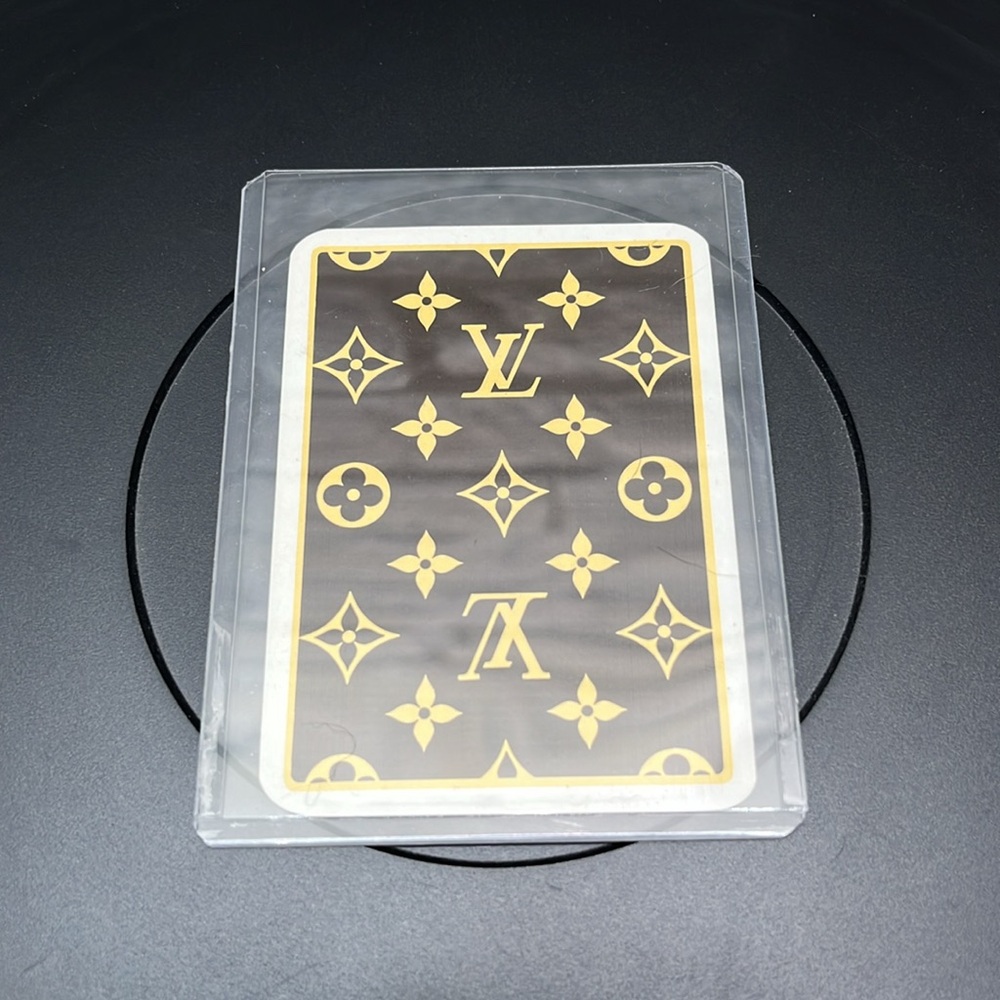 LOUIS VUITTON VINTAGE 70’s MONOGRAM PLAYING CARD BAG CHARM. ♠️ SUIT - Picture 2 of 3